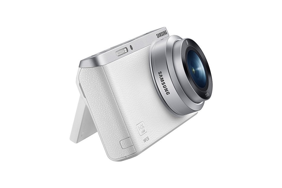 Samsung NX Mini 20.5MP CMOS Smart WiFi & NFC Mirrorless Digital Camera with 9-27mm Lens and 3" Flip Up LCD Touch... N95