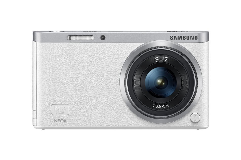 Samsung NX Mini 20.5MP CMOS Smart WiFi & NFC Mirrorless Digital Camera with 9-27mm Lens and 3" Flip Up LCD Touch... N99