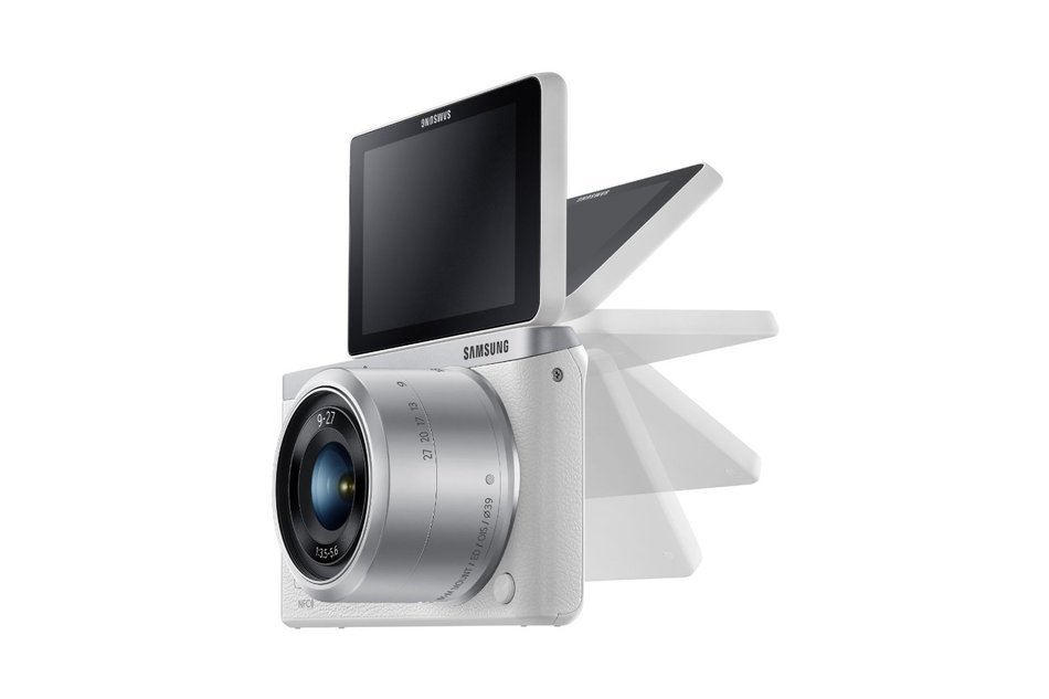 Samsung NX Mini 20.5MP CMOS Smart WiFi & NFC Mirrorless Digital Camera with 9-27mm Lens and 3" Flip Up LCD Touch... N100