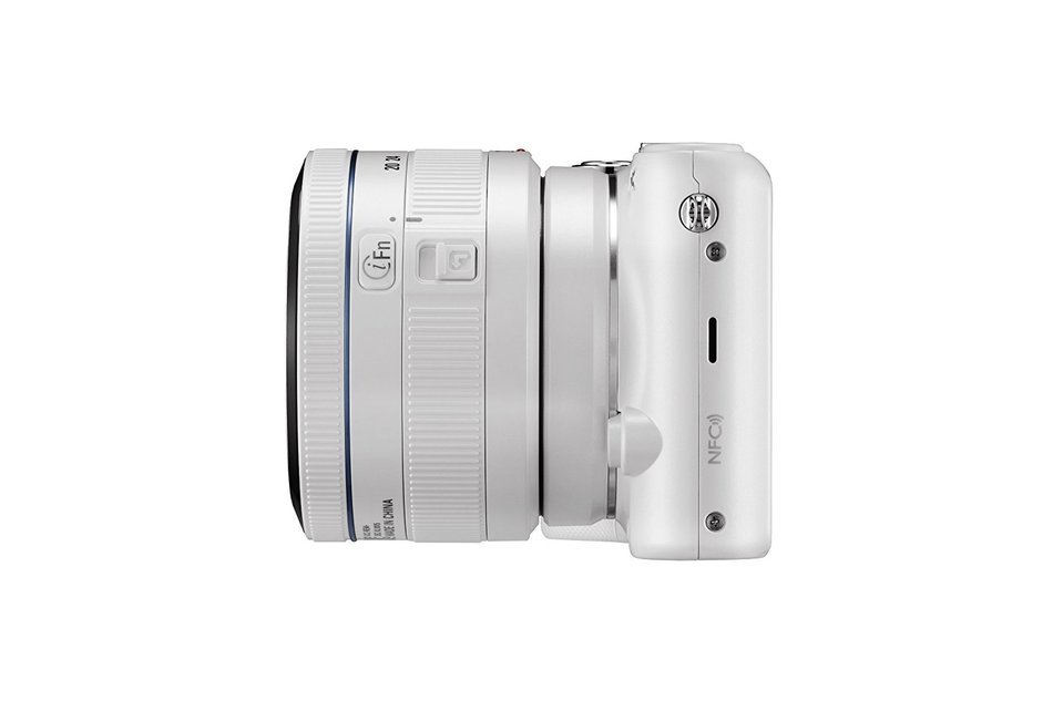 Samsung NX2000 20.3MP CMOS Smart WiFi Mirrorless Digital Camera with 20-50mm and 50-200mm Zoom Lens Bundle (Black) N8