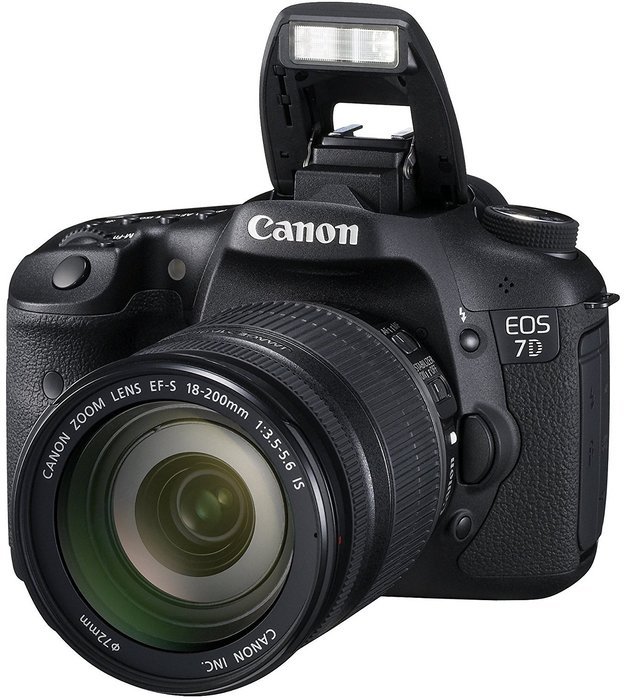 Canon EOS 7D 18 MP CMOS Digital SLR Camera with 28-135mm f/3.5-5.6 IS USM Lens (discontinued by manufacturer) N25