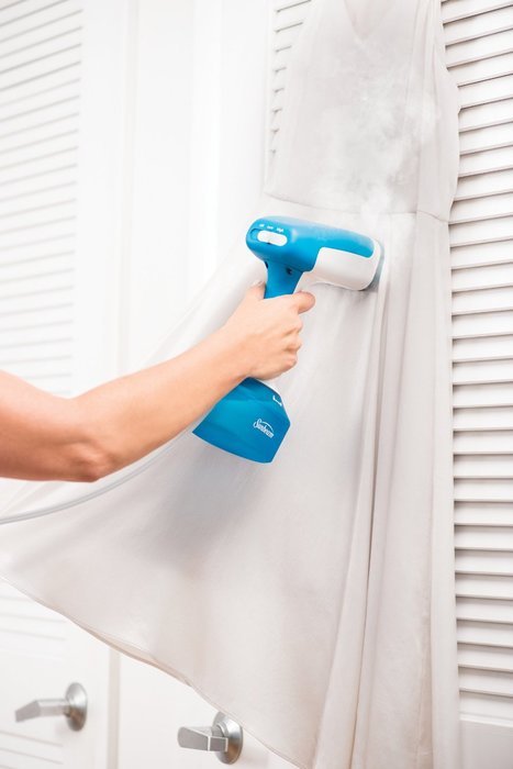 Sunbeam Hand Held Garment Steamer W/10' 360 Degree Swivel Cord for Tangle-Free Steaming, GCSBHS-100-000 N4