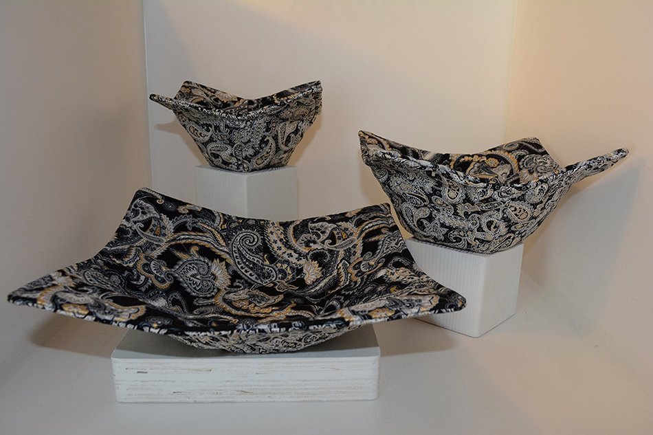 Microwave Bowl Cozies // Set of 3 // 1 Small Bowl Cozy // 1 Medium Bowl Cozy // 1 Dinner Plate Cozy // Paisley...