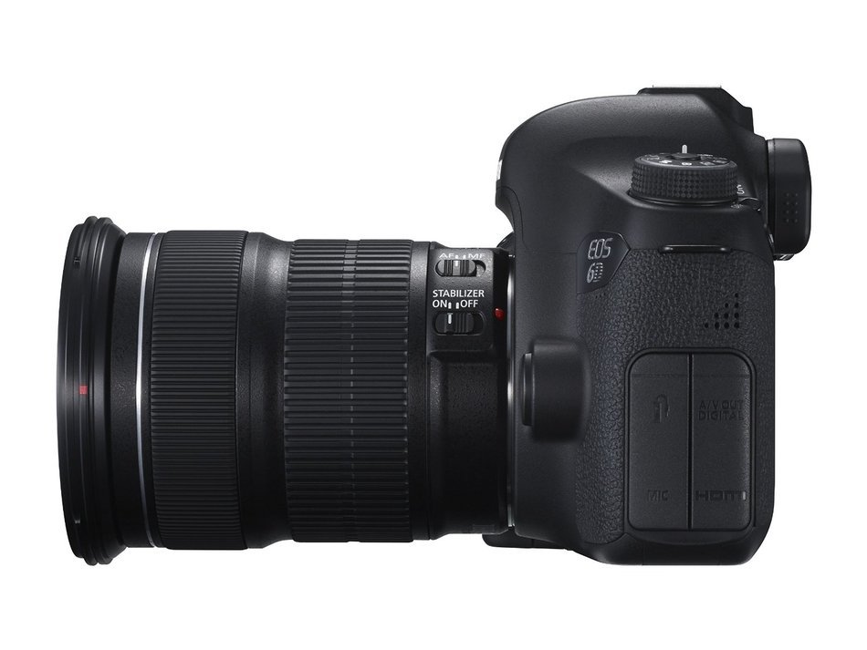Canon EOS 6D 20.2 MP CMOS Digital SLR Camera (Body Only) with 32GB Memory Card, Extra Battery and Bag N13
