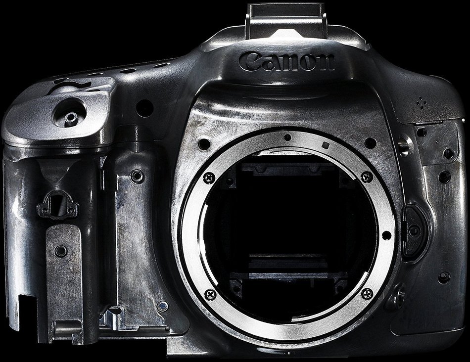 Canon EOS 7D 18 MP CMOS Digital SLR Camera with 28-135mm f/3.5-5.6 IS USM Lens (discontinued by manufacturer) N36