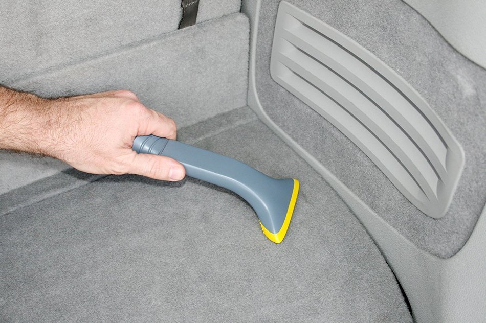 Carrand 94005AS AutoSpa Bagless Auto-Vac Hand-Held Vaccum N8