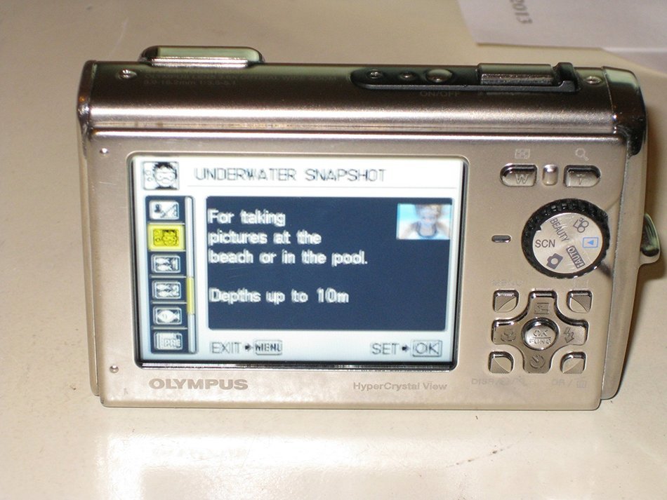 Olympus Stylus Tough 8000 12MP 2.7 LCD Digital Camera (Blue) N4