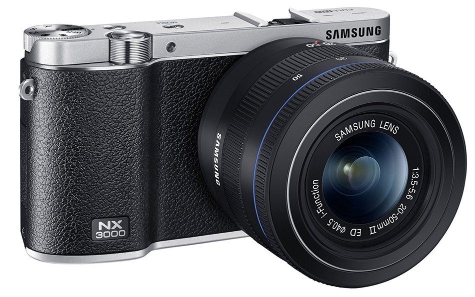 Samsung NX3000 Wireless Smart 20.3MP Mirrorless Digital Camera with 16-50mm OIS Power Zoom Lens and Flash (Black) N30