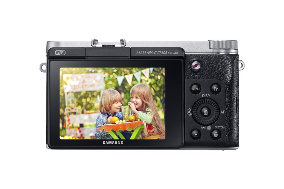 Samsung NX3000 Wireless Smart 20.3MP Mirrorless Digital Camera with 16-50mm OIS Power Zoom Lens and Flash (Black) N31