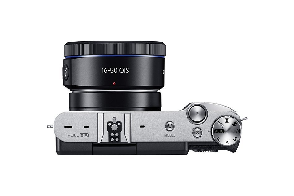 Samsung NX3000 Wireless Smart 20.3MP Mirrorless Digital Camera with 16-50mm OIS Power Zoom Lens and Flash (Black) N37