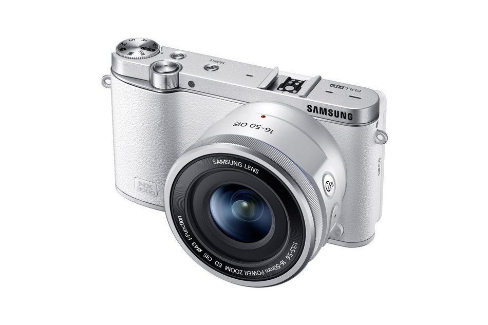 Samsung NX3000 Wireless Smart 20.3MP Mirrorless Digital Camera with 16-50mm OIS Power Zoom Lens and Flash (Black) N40