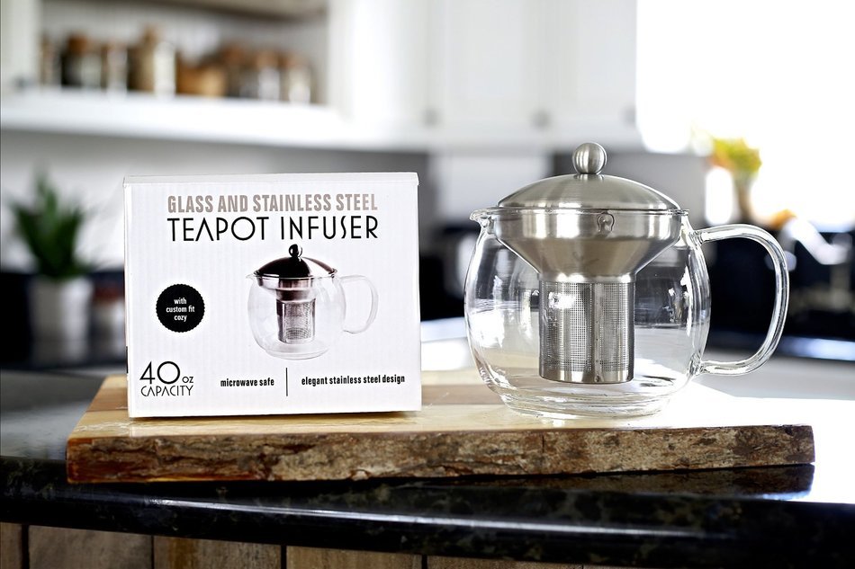 Willow & Everett Teapot Kettle with Warmer - Tea Pot and Tea Strainer Set - Tea Infuser Holds 3-4 Cups