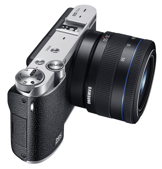 Samsung NX3000 Wireless Smart 20.3MP Mirrorless Digital Camera with 16-50mm OIS Power Zoom Lens and Flash (Black) N58