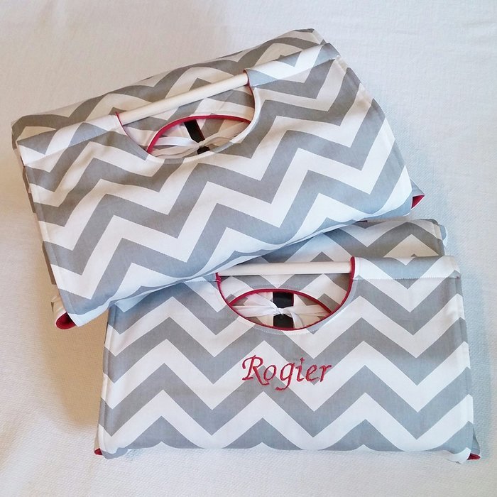 Gray Chevron 9x13 Dish Tote, FREE Shipping, Can be Personalized Silver and White ZigZag Stripe N2