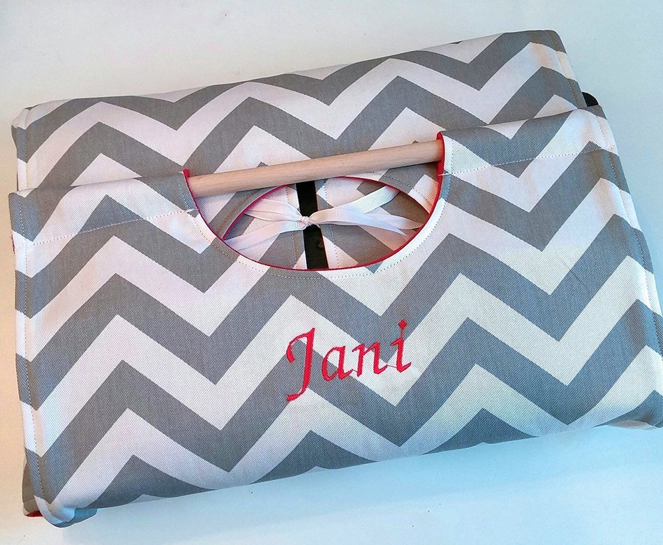 Gray Chevron 9x13 Dish Tote, FREE Shipping, Can be Personalized Silver and White ZigZag Stripe N4