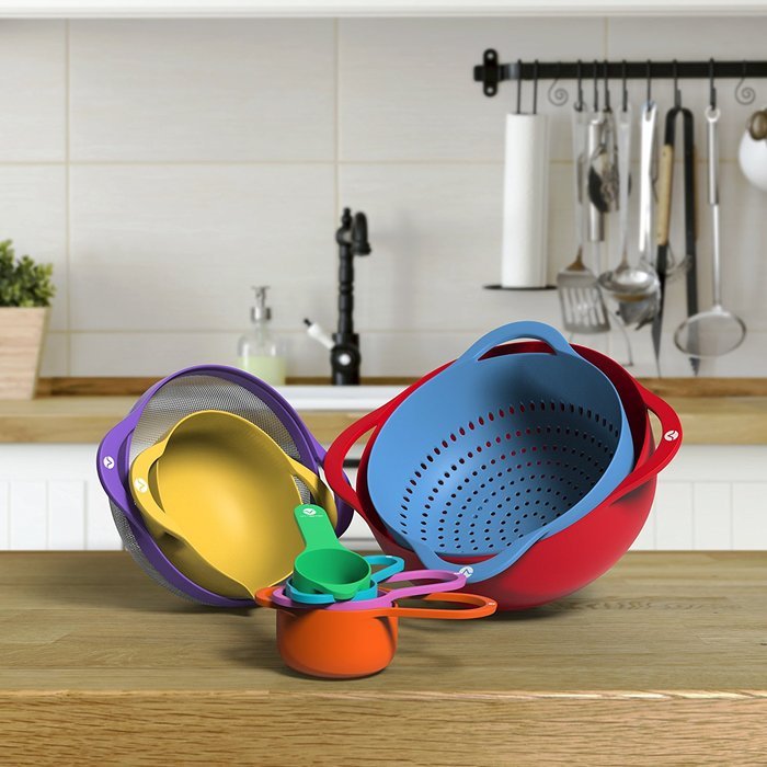 Vremi 15 Piece Nesting Mixing Bowl and Measuring Cup Set - Colorful Large and Small Plastic Bowls for Baking with...