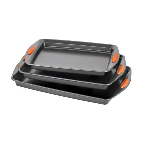 Rachael Ray Oven Lovin' Nonstick Bakeware 3-Piece Baking and Cookie Pan Set N7