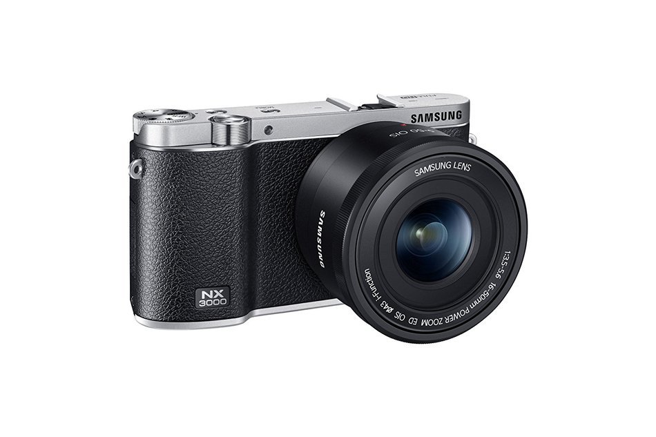 Samsung NX3000 Wireless Smart 20.3MP Mirrorless Digital Camera with 16-50mm OIS Power Zoom Lens and Flash (Black) N62