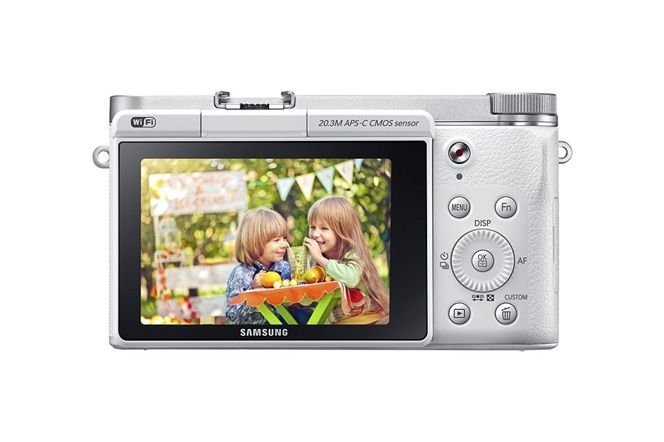 Samsung NX3000 Wireless Smart 20.3MP Mirrorless Digital Camera with 16-50mm OIS Power Zoom Lens and Flash (Black) N66