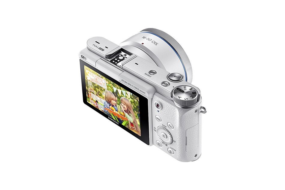 Samsung NX3000 Wireless Smart 20.3MP Mirrorless Digital Camera with 16-50mm OIS Power Zoom Lens and Flash (Black) N69