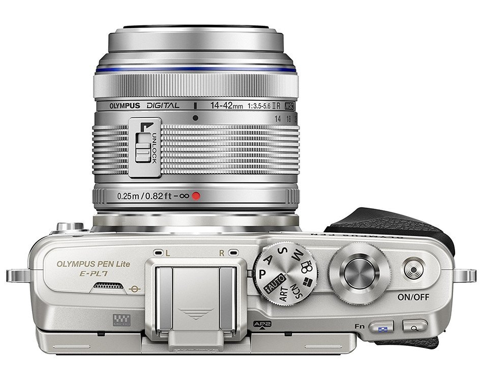 Olympus E-PL7 16MP Mirrorless Digital Camera with 3-Inch LCD with 14-42mm IIR Lens (Black) N19