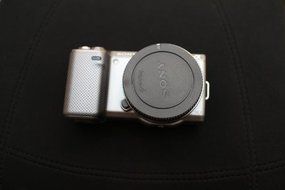Sony NEX-5N 16.1 MP Compact Interchangeable Lens Camera with Touchscreen - Body Only (Silver) N3