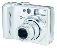 Nikon Coolpix 5200 5MP Digital Camera with 3x Optical Zoom N2