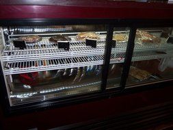 Turbo Air Bakery Cases TCGD 72-2-H N4
