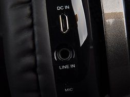 LUXA2 AD-HDP-PCLL-BK-00 Lavi L On-Ear Wireless Headphone, Black N30
