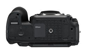 Nikon D500 DX-Format Digital SLR (Body Only) w/ Nikon MB-D17 Multi Battery Power Pack N4
