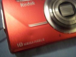 Kodak EasyShare M420 10MP 4x Optical Zoom (RED) N6