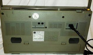 TOSHIBA BOOM BOX-GETTO BLASTER AM/FM RADIO CASSETTE PLAYER-RECORDER N4