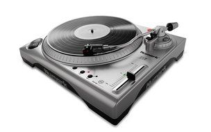 Numark TTUSB | 33 1/3 &amp; 45 RPM Turntable with USB Audio Interface, 1/8" Input, &amp; RCA Output N2