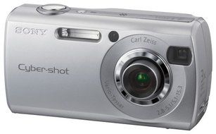 Sony Cybershot DSCS40 4.1 MP Digital Camera with 3x Optical Zoom (OLD MODEL) N7