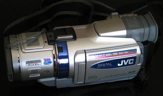 JVC GR-DV500U Digital Camcorder /w Accessories and Bag N3