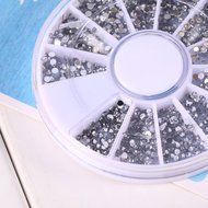 Obula(TM) 1800pcs Silver 1.5mm Nail Art Rhinestones Decoration Diamante Glitter Wheel Beauty Manicure Stickers... N4