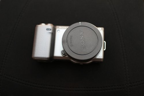 Sony NEX-5N 16.1 MP Compact Interchangeable Lens Camera with Touchscreen - Body Only (Silver) N3