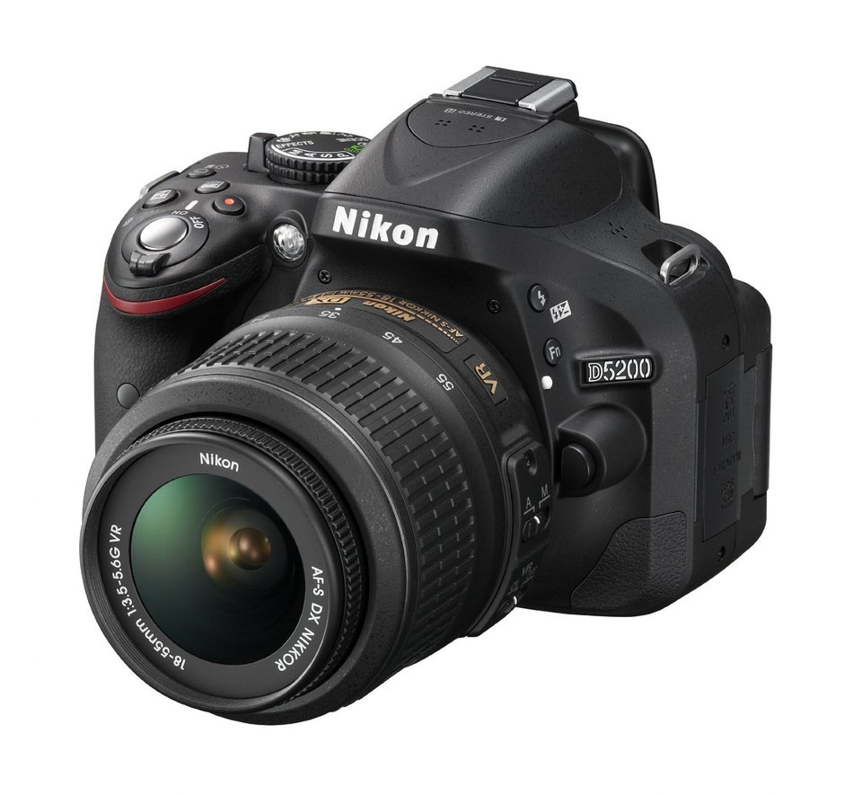 Nikon D5200 24.1 MP DX-Format CMOS Digital SLR Camera with 18-140mm VR NIKKOR Zoom Lens (Discontinued by Manufacturer) N17