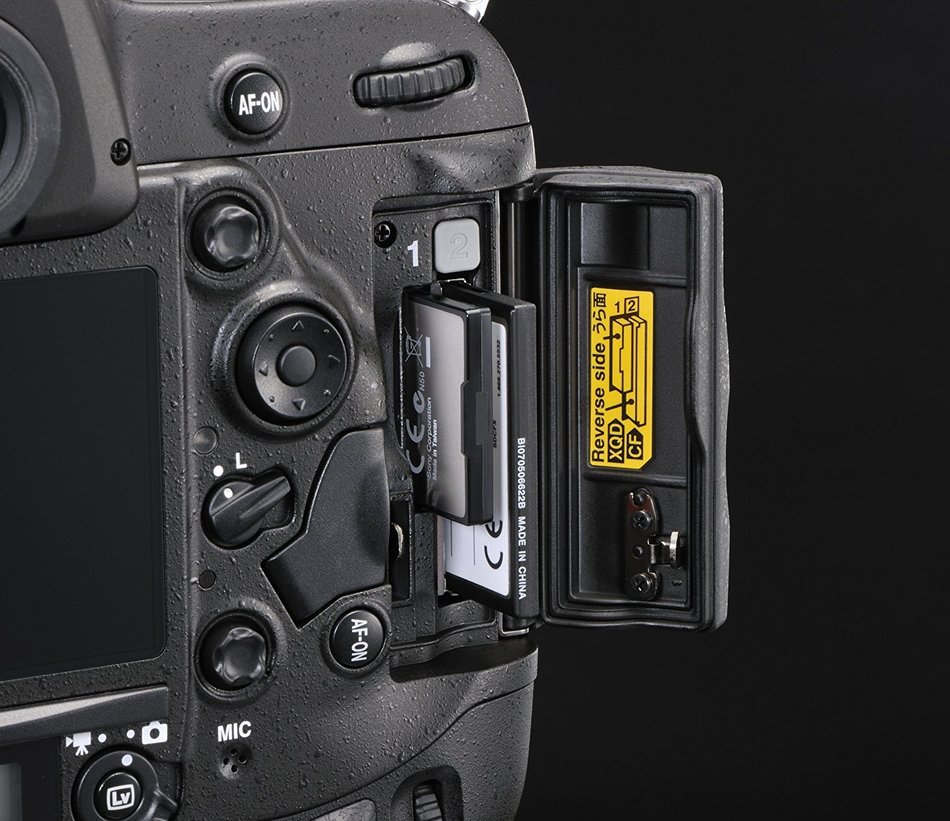 Nikon D4 16.2 MP CMOS FX Digital SLR with Full 1080p HD Video "With English instruction manual"(Body Only) - International... N3
