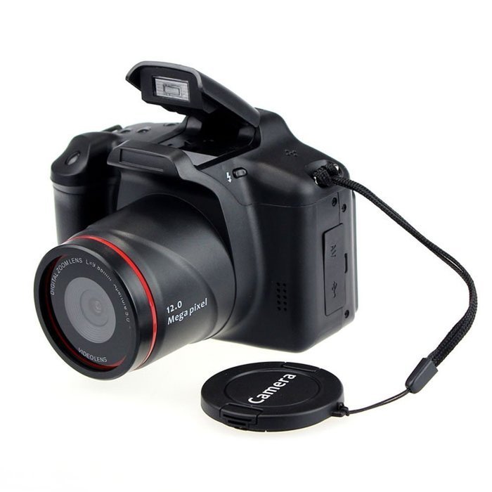 Digital Video SLR Camera with 4X Digital Zoom and 2.8 Inch LCD Screen (HD 720P 12MP)