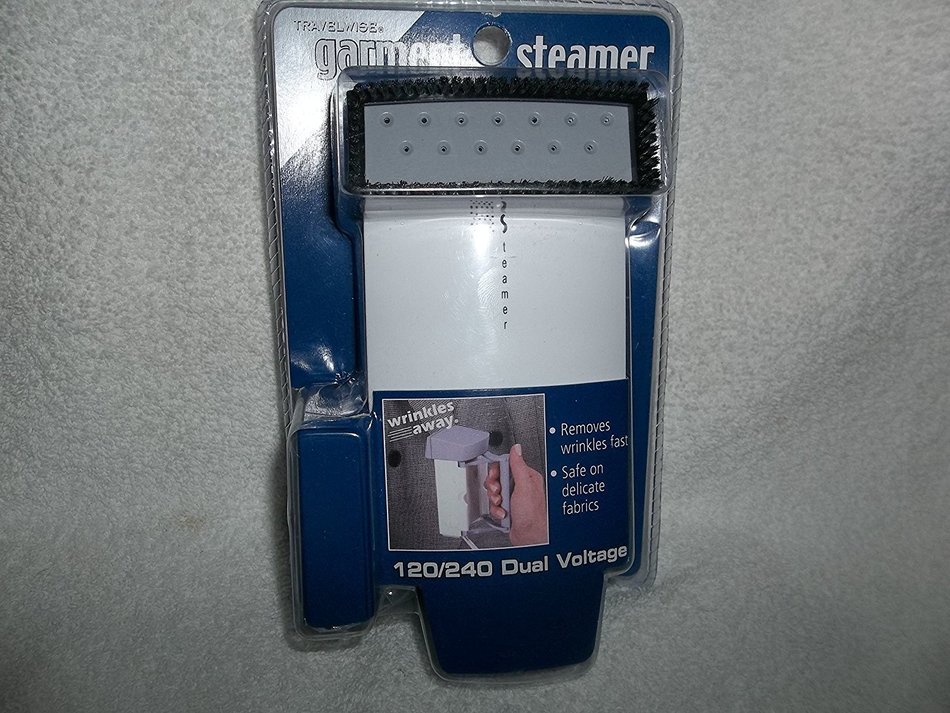 Travelwise Garment Steamer 120/240 Daul Voltage N2