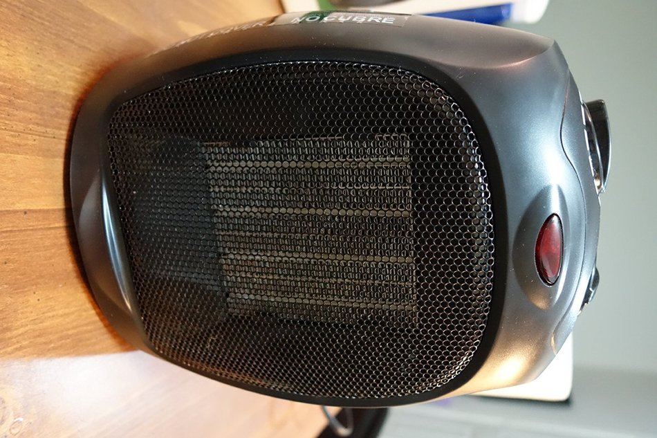 Intertek 1500 Watt Ceramic Electric Portable Heater (Black) N4