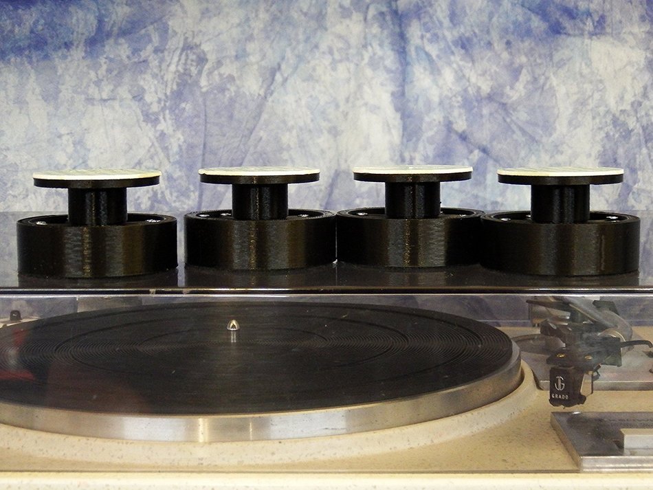 Turntable Suspended Isolation Feet Foot Load Adjustable Black Felt Bottom Set of 4 N5