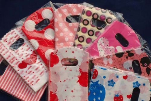 50pcs Wholesale Lots Pretty Mixed Pattern Plastic Gift Bag Shopping Bag 15 X 9CM