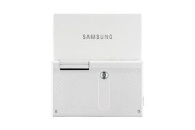 Samsung Multiview MV800 16.1MP Digital Camera with 5x Optical Zoom White N2