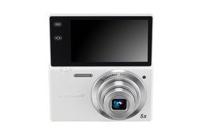 Samsung Multiview MV800 16.1MP Digital Camera with 5x Optical Zoom White N5