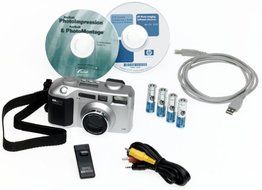 Hewlett Packard PhotoSmart C618 2MP Digital Camera w/ 3x Optical Zoom N4