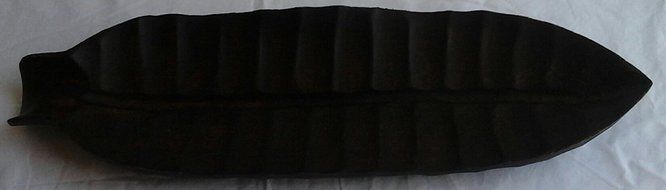Leaf Pattern Dish For French Bread Holder, 17&quot;L X 5&quot;W X 1 1/2&quot;D