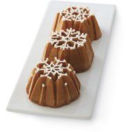 Wilton Dimensions Snowflake Fluted Tube Pan N4