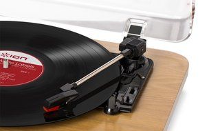 ION Audio Max LP | 3-Speed Belt Drive Turntable with Built-In Speakers &amp; 1/8" Aux Input (Glossy Piano Black) N7